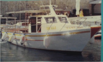 brodica za prevoz turista